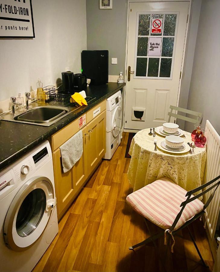 Modern Ground Floor Apartment With Free Parking Very Near Centre Ripon Exterior photo